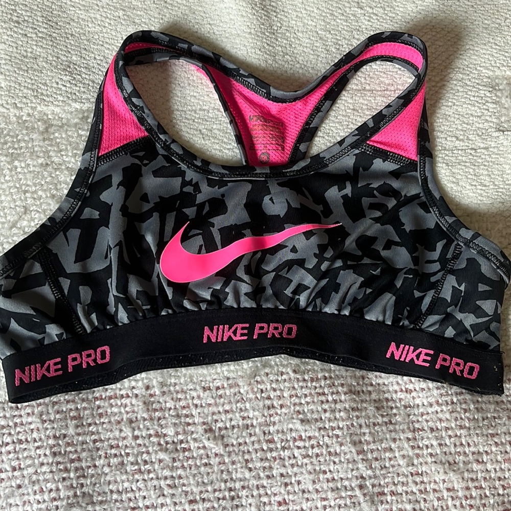 nike kids sports bra
